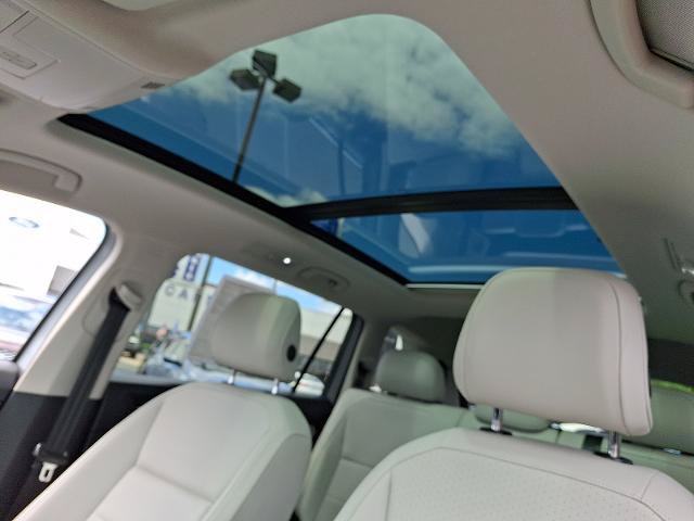 Used 2019 Volkswagen Tiguan SE AWD/4WD image 15