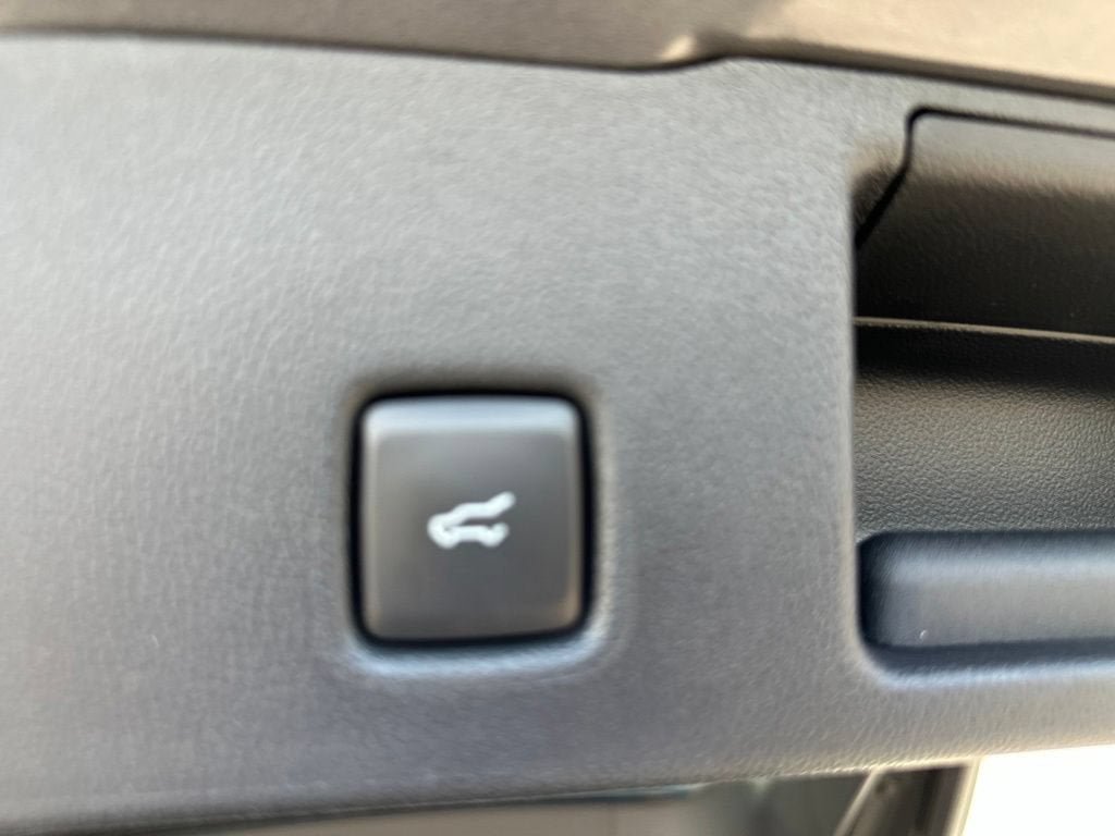 Certified 2024 Ford Escape Active w/ Tech Pack #1 AWD/4WD image 10
