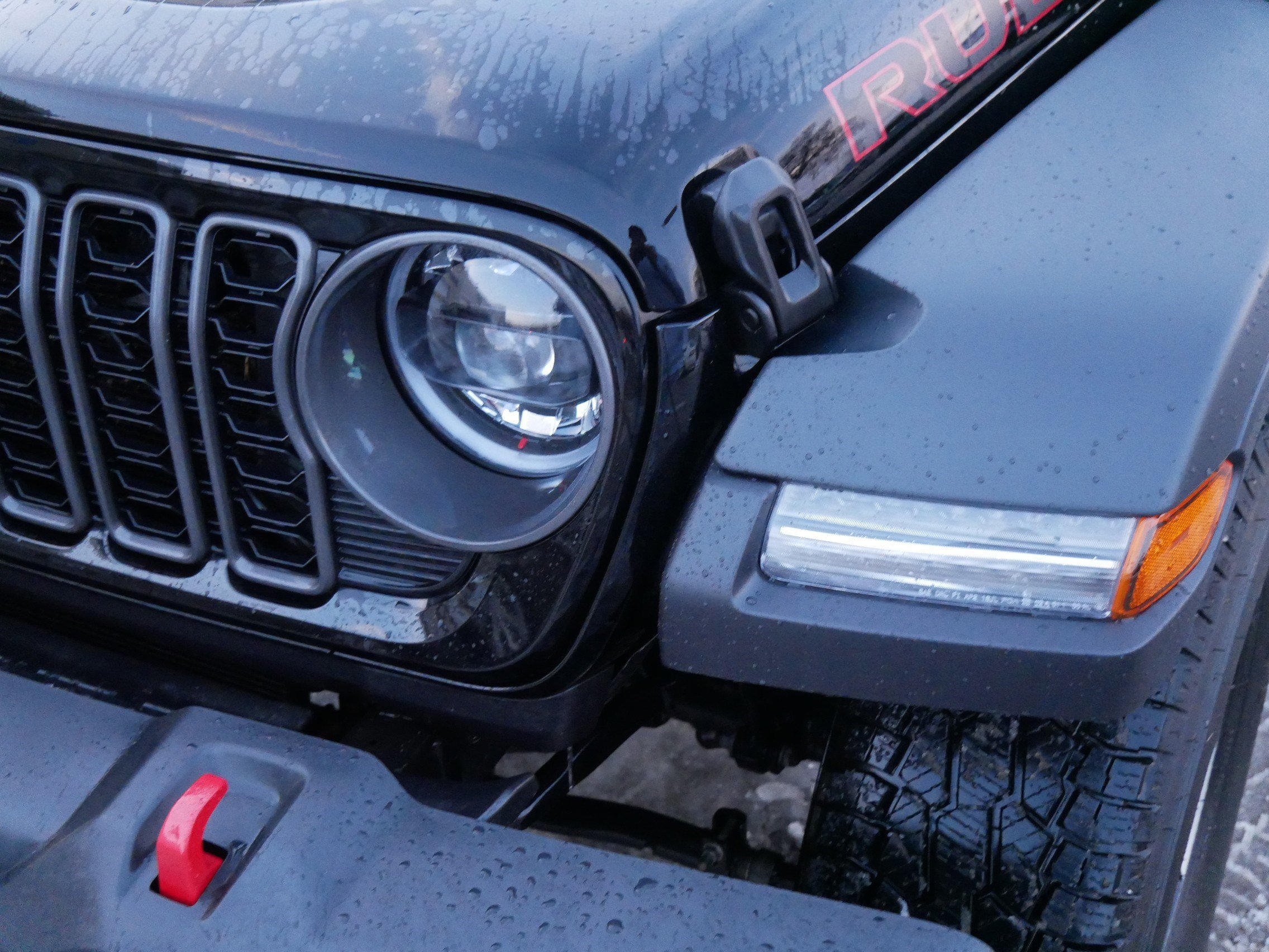 Used 2024 Jeep Wrangler Rubicon image 14