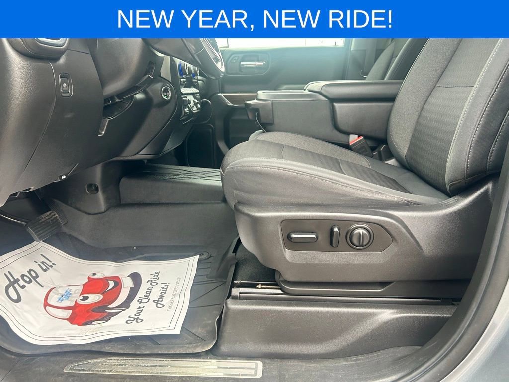 Used 2019 Chevrolet Silverado 1500 LT w/ All-Star Edition image 15