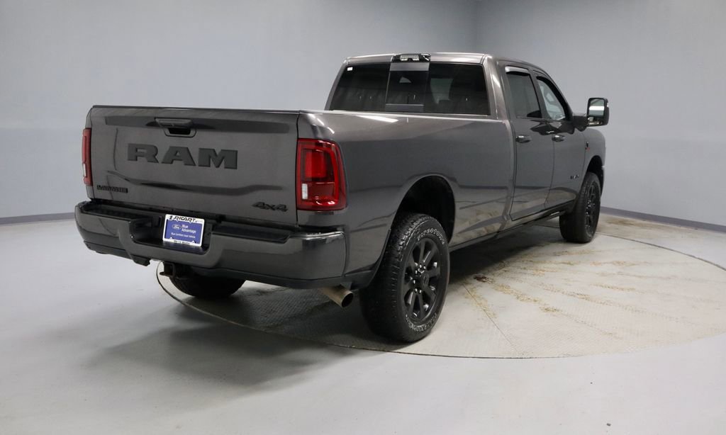 Used 2025 RAM 3500 Laramie AWD/4WD image 10