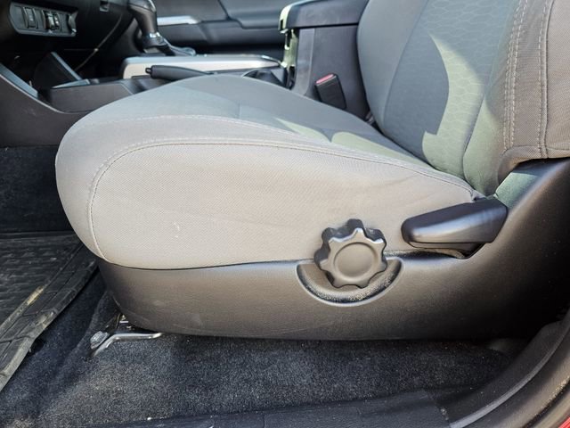Used 2019 Toyota Tacoma SR5 image 12