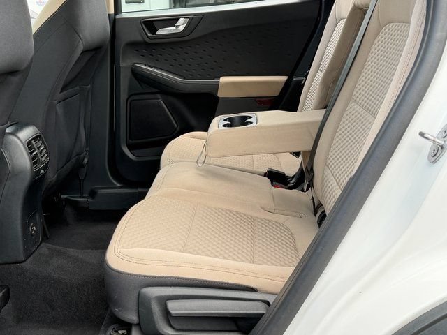 Certified 2020 Ford Escape SE FWD image 18