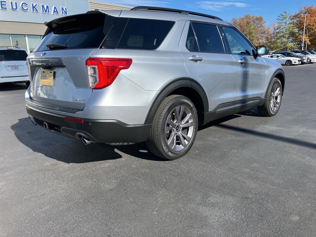 Certified 2021 Ford Explorer XLT w/ Equipment Group 202A image 5