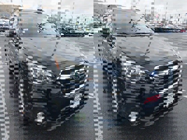 Used 2018 Subaru Outback 2.5i Premium image 2