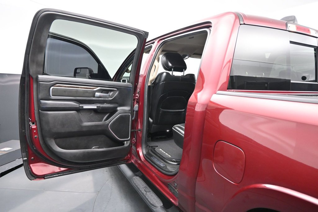 Used 2019 RAM 1500 Laramie RWD image 15