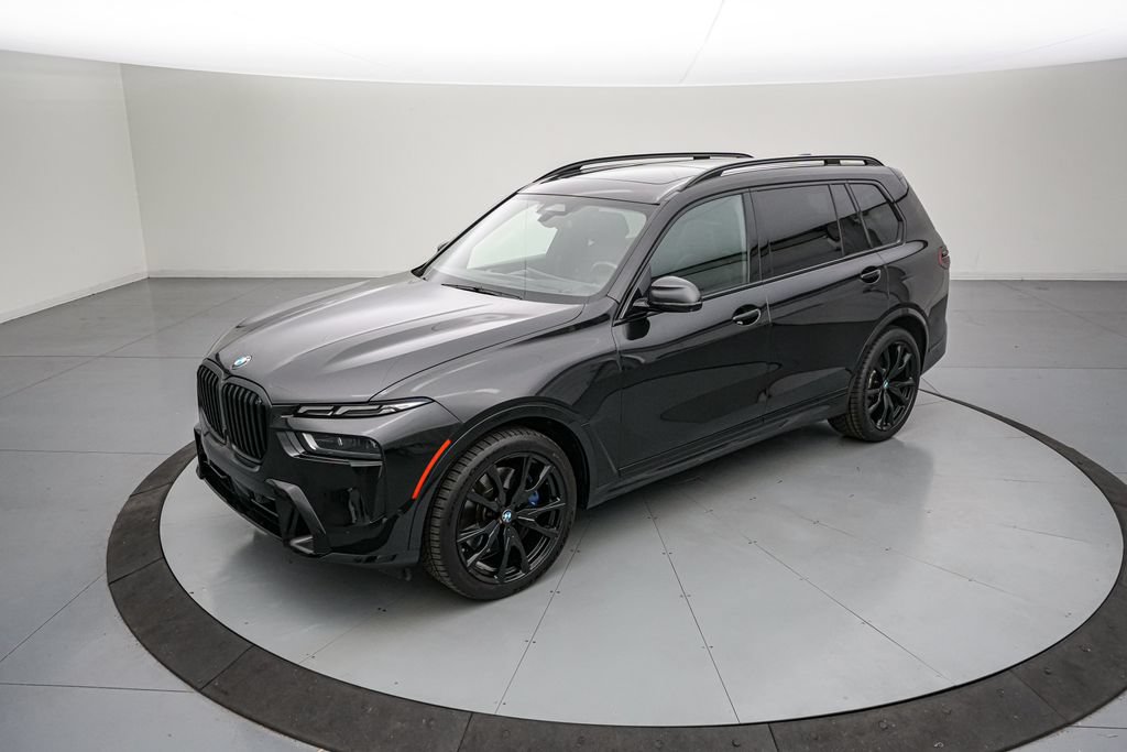 Used 2024 BMW X7 xDrive40i w/ M Sport Package AWD/4WD image 8
