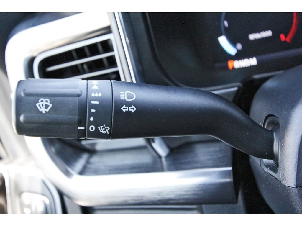 Certified 2025 Ford F350 Lariat AWD/4WD image 16