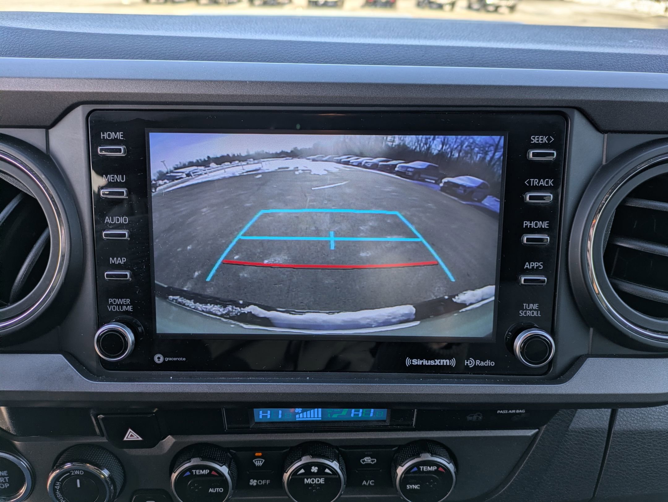 Used 2022 Toyota Tacoma TRD Sport image 16