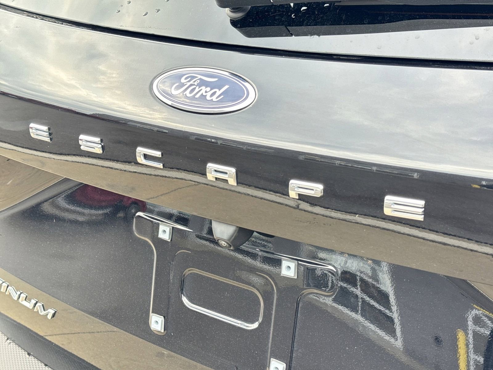 Certified 2025 Ford Escape Platinum image 12
