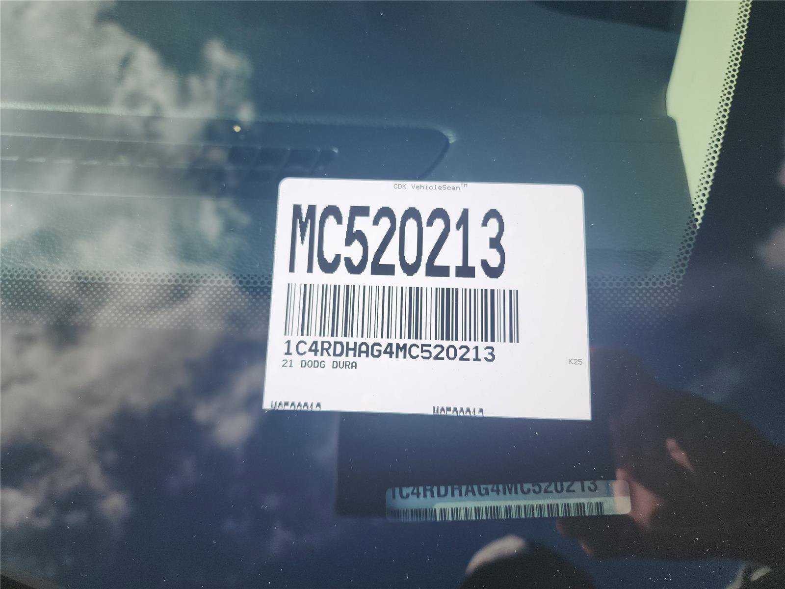 Used 2021 Dodge Durango SXT image 10