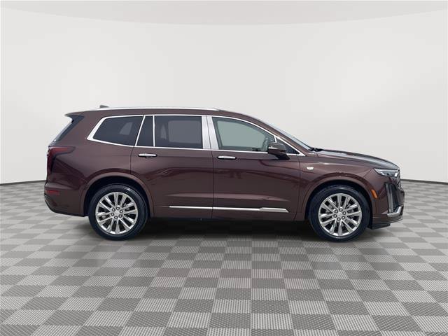 Used 2022 Cadillac XT6 Premium Luxury w/ Technology Package AWD/4WD image 6