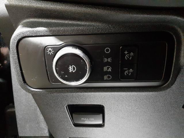 Certified 2025 Ford Bronco Outer Banks w/ Black Appearance Package AWD/4WD image 12