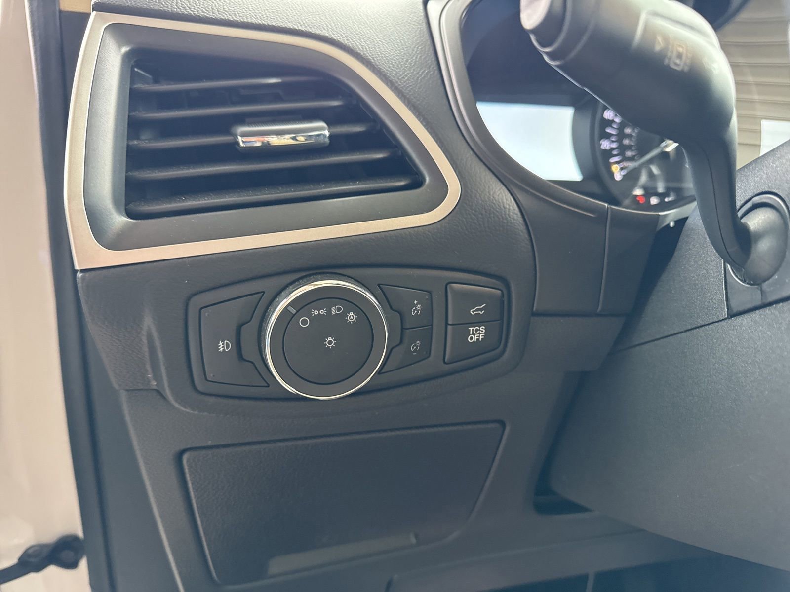 Certified 2023 Ford Edge SEL w/ Convenience Package image 27