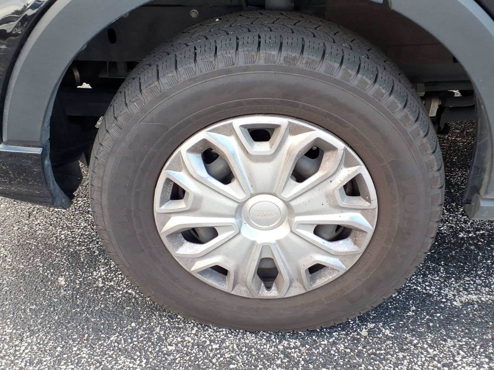 Certified 2023 Ford Transit 350 XLT RWD image 19