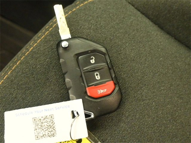 Used 2024 Jeep Gladiator Sport image 20