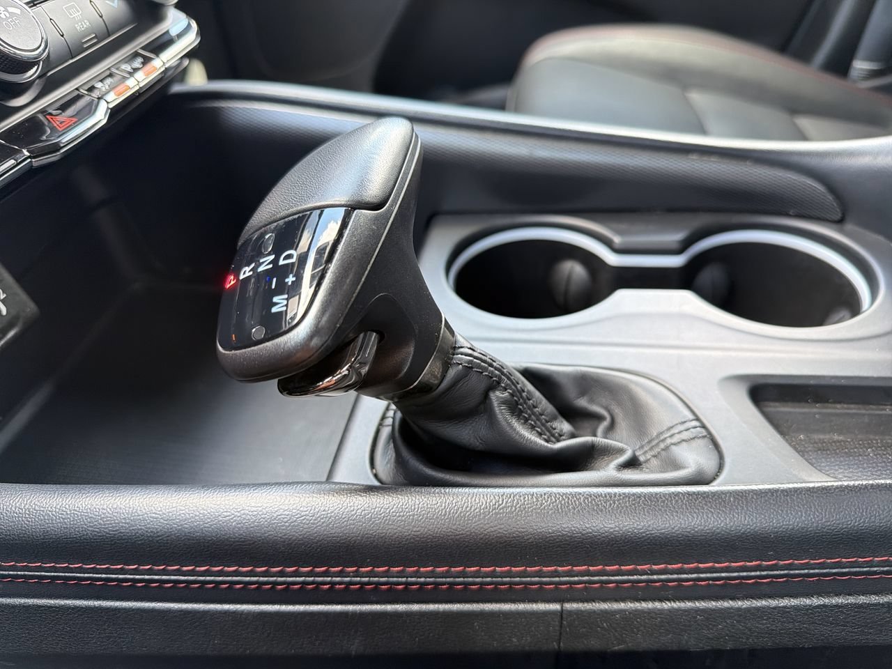 Used 2024 Dodge Durango GT RWD image 28