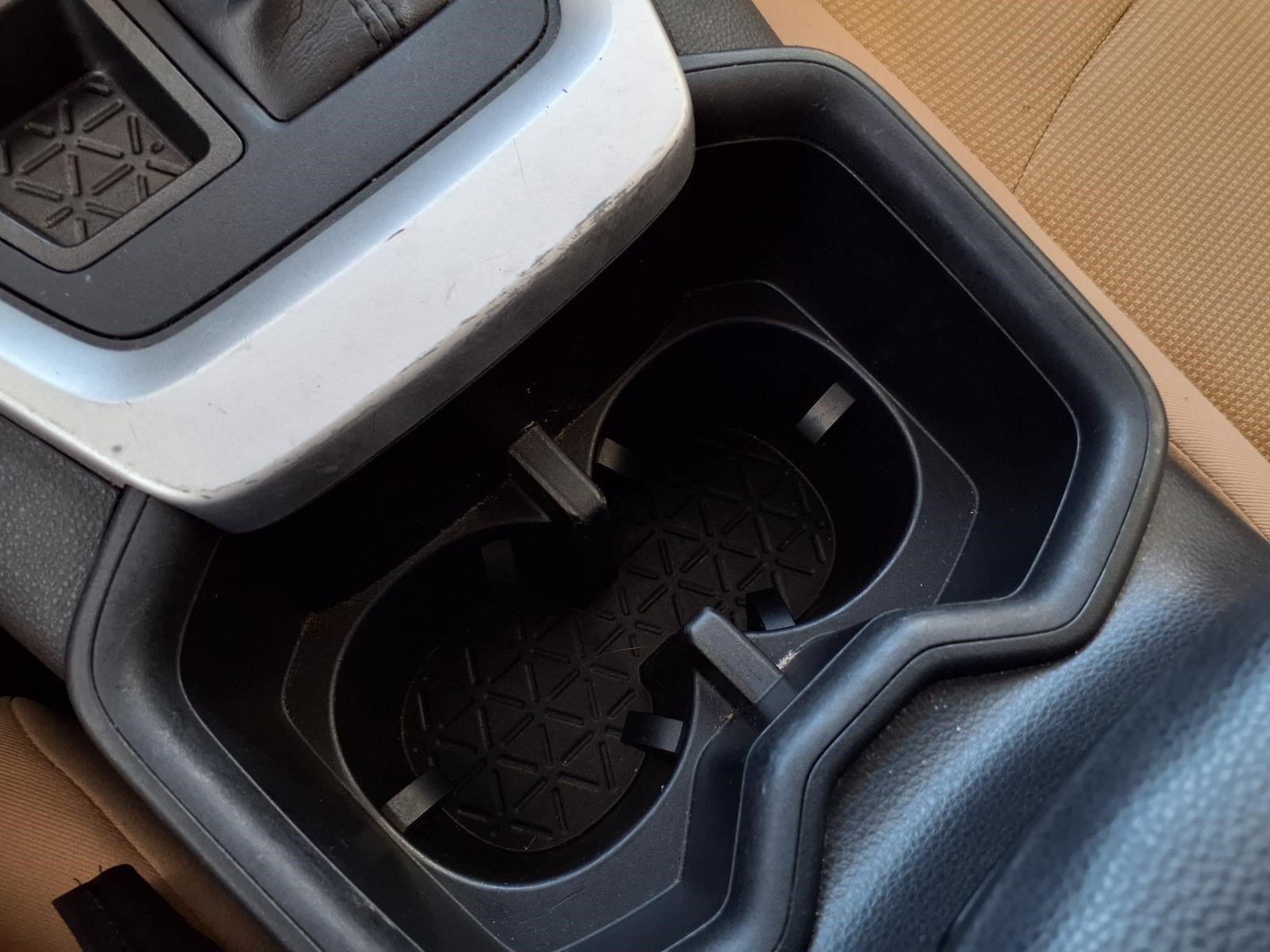 Used 2022 Toyota RAV4 LE AWD/4WD image 23