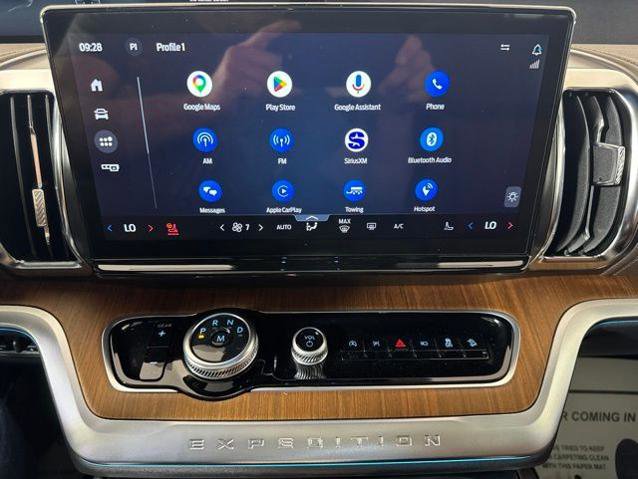 Certified 2025 Ford Expedition King Ranch AWD/4WD image 16