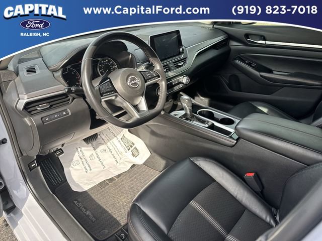 Used 2024 Nissan Altima 2.5 SR image 18