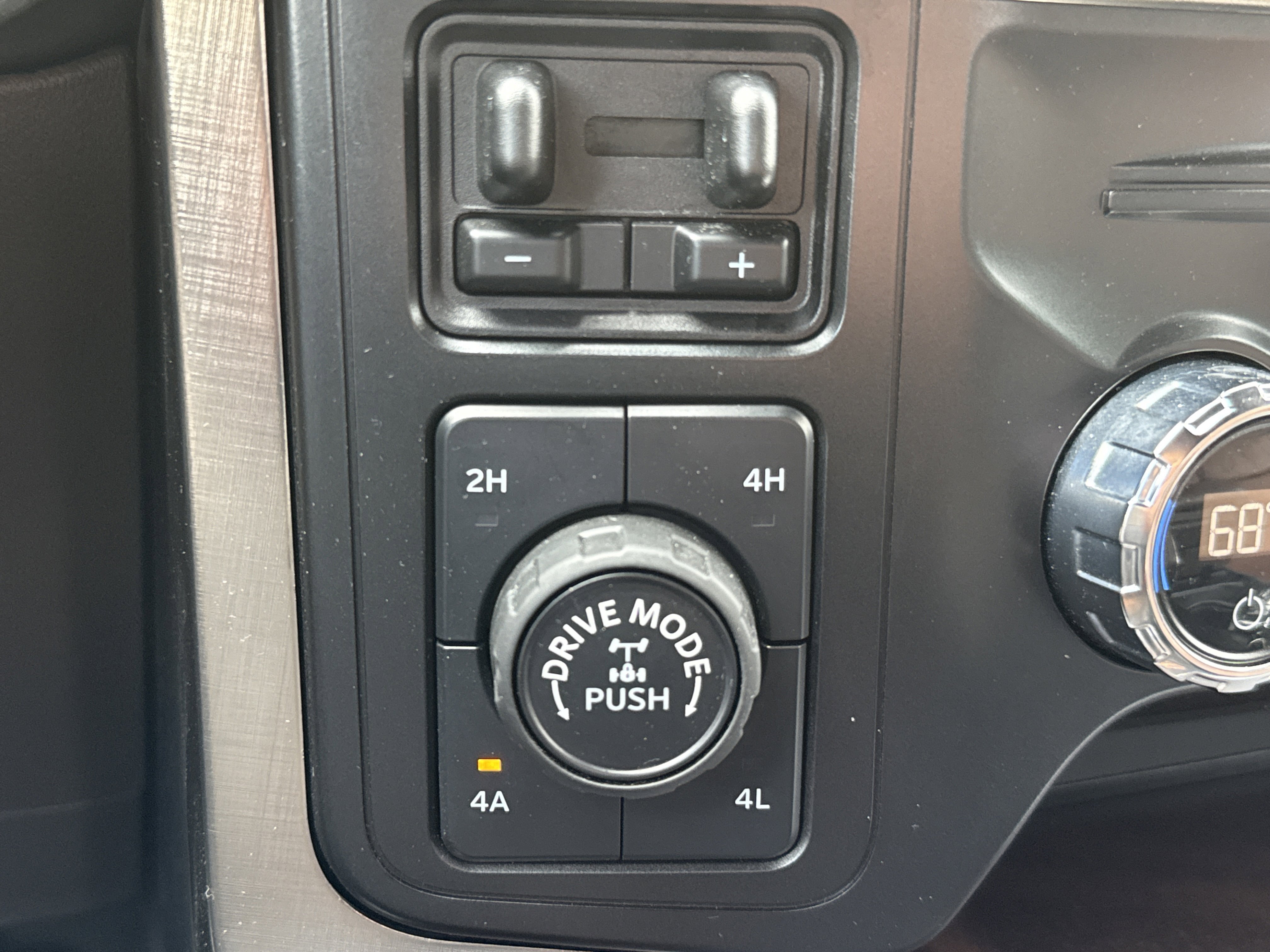 Certified 2021 Ford F150 King Ranch w/ Equipment Group 601A High image 25