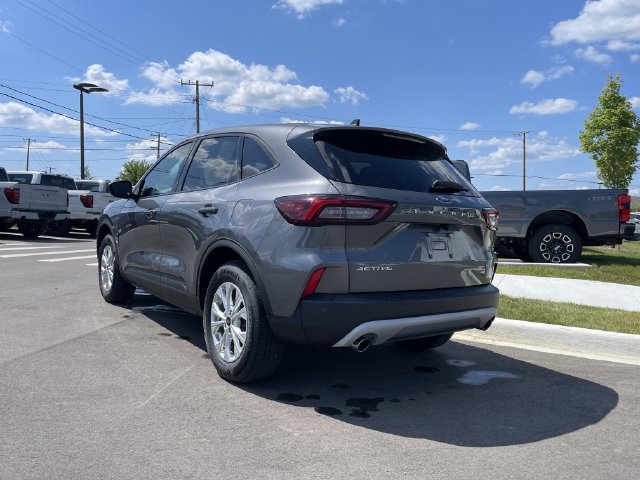 Certified 2025 Ford Escape Active AWD/4WD image 3