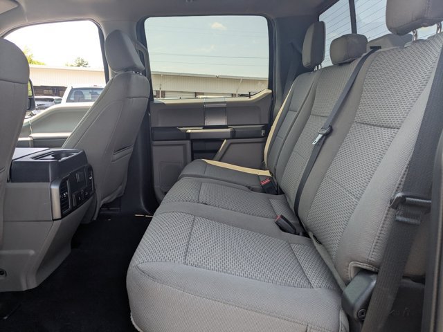 Certified 2022 Ford F250 XLT w/ Black Appearance Package AWD/4WD image 29