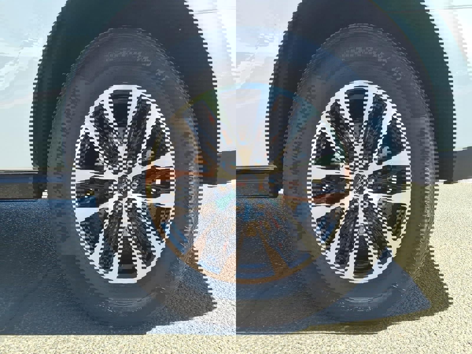 Certified 2025 Ford Expedition Platinum image 9