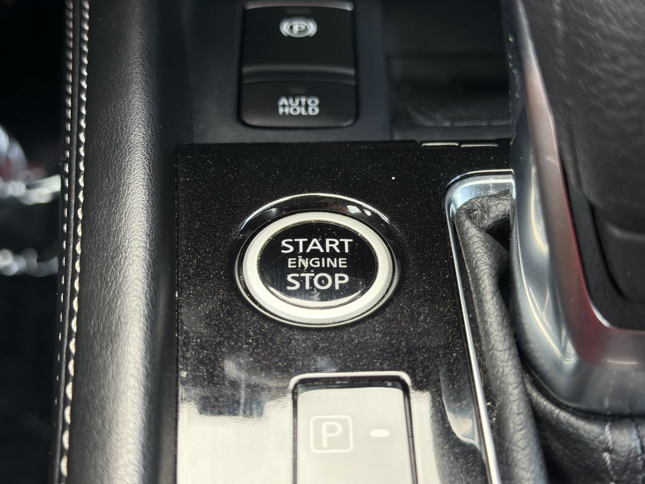Used 2024 Nissan Kicks SV FWD image 27