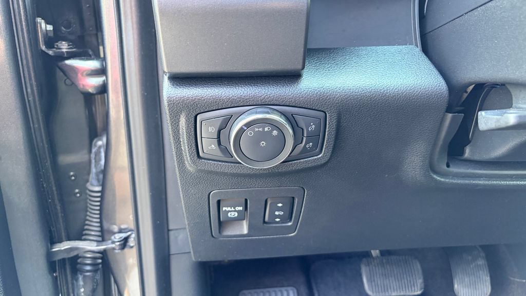 Certified 2020 Ford F150 XLT w/ Equipment Group 302A Luxury AWD/4WD image 24