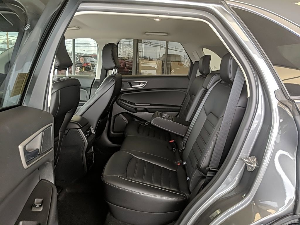 Certified 2024 Ford Edge SEL w/ Convenience Package AWD/4WD image 14