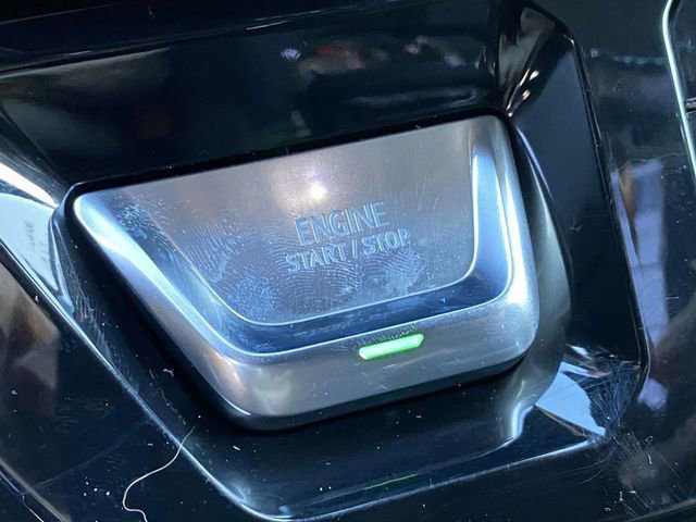 Used 2024 GMC Sierra 1500 AT4X image 32