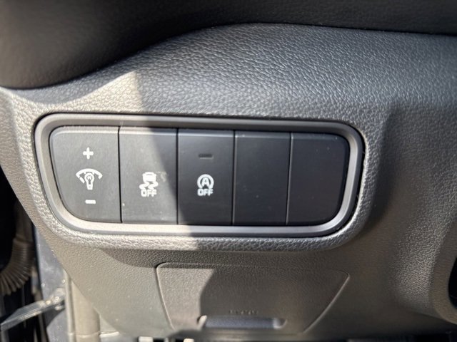 Used 2023 Kia Soul LX w/ LX Technology Package image 30