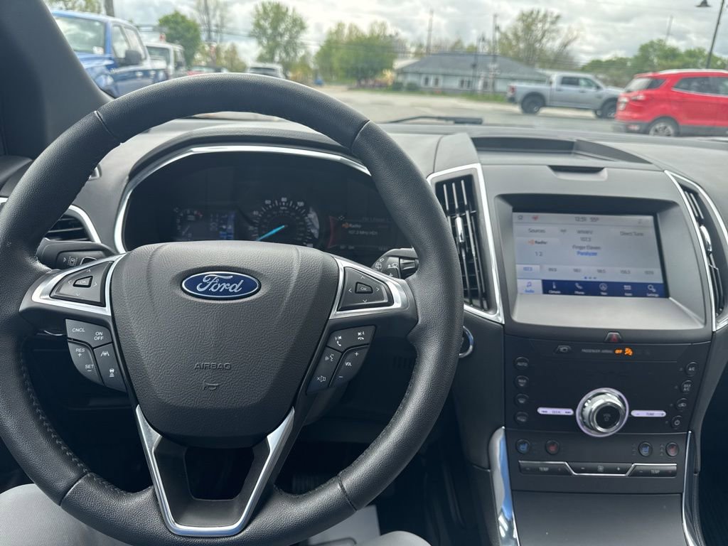 Certified 2020 Ford Edge Titanium w/ Equipment Group 301A AWD/4WD image 15