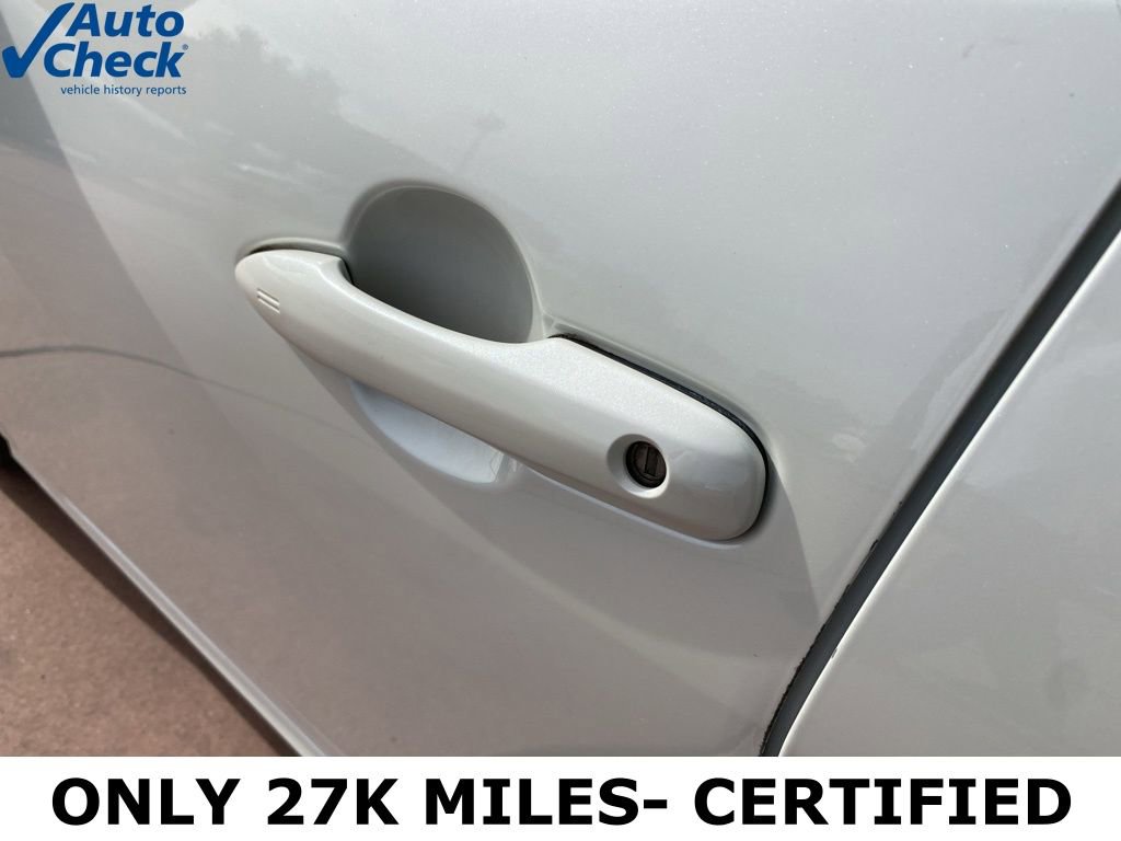 Used 2020 Toyota Prius XLE w/ Advanced Technology Package image 21