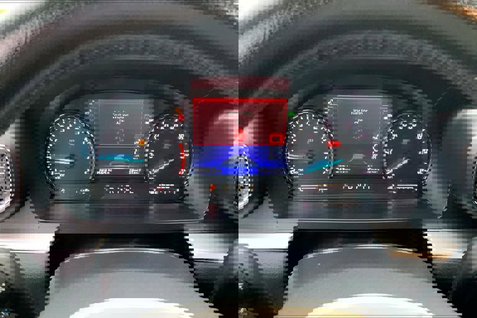 Certified 2022 Ford Explorer XLT w/ Equipment Group 202A image 23