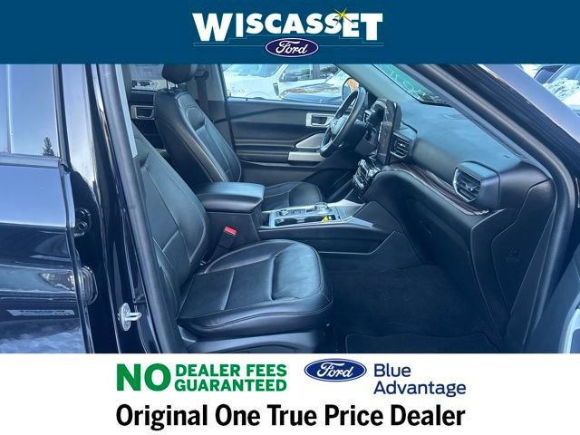 Certified 2022 Ford Explorer Limited w/ Limited Technology Package image 11