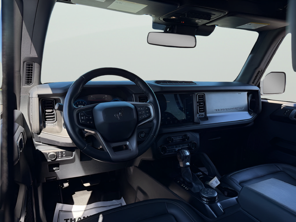 Certified 2025 Ford Bronco Badlands w/ Sasquatch Package AWD/4WD image 30