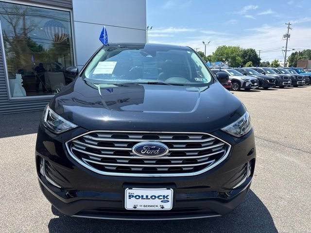 Certified 2022 Ford Edge SEL w/ Convenience Package AWD/4WD image 3