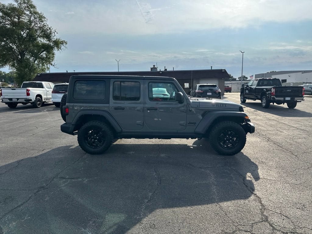 Used 2023 Jeep Wrangler Unlimited Sport AWD/4WD image 4