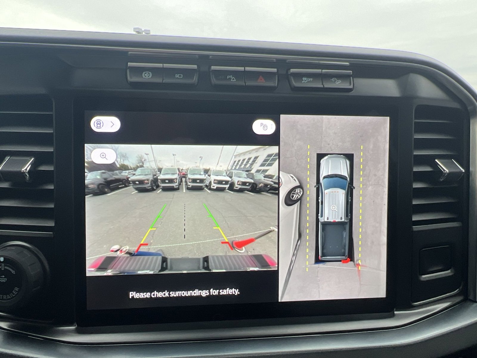 Certified 2024 Ford F350 Limited w/ FX4 Off-Road Package image 19