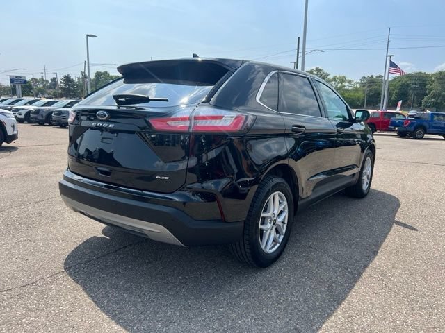 Certified 2024 Ford Edge SEL w/ Convenience Package AWD/4WD image 4