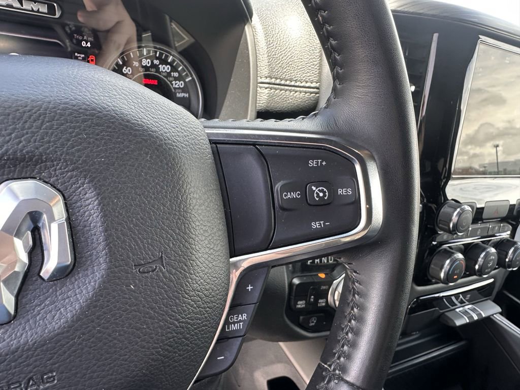 Used 2024 RAM 1500 Laramie AWD/4WD image 14