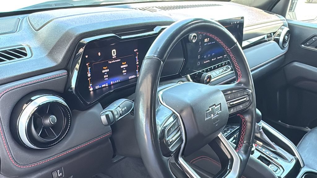 Used 2023 Chevrolet Colorado Z71 w/ Z71 Convenience Package 2 AWD/4WD image 23