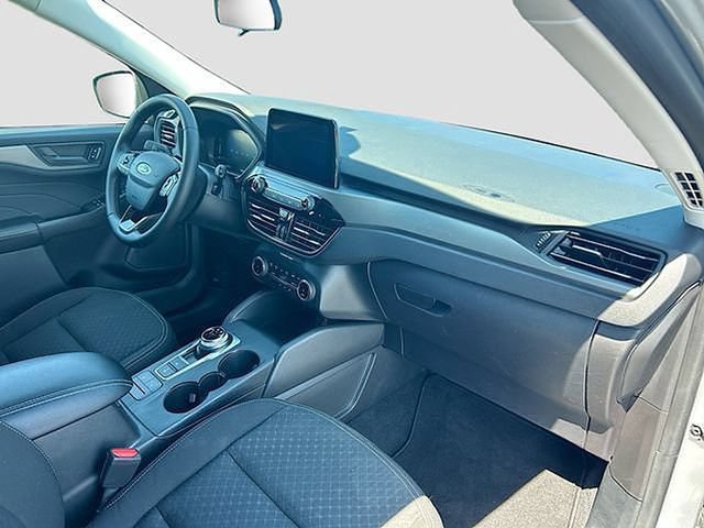 Certified 2024 Ford Escape Active AWD/4WD image 42