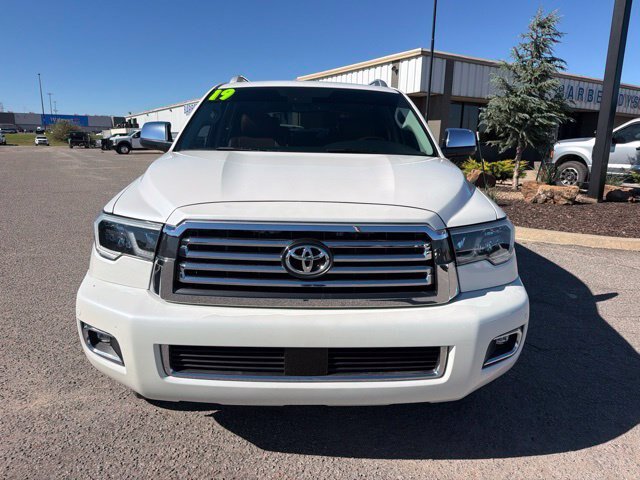 Used 2019 Toyota Sequoia Platinum AWD/4WD image 2