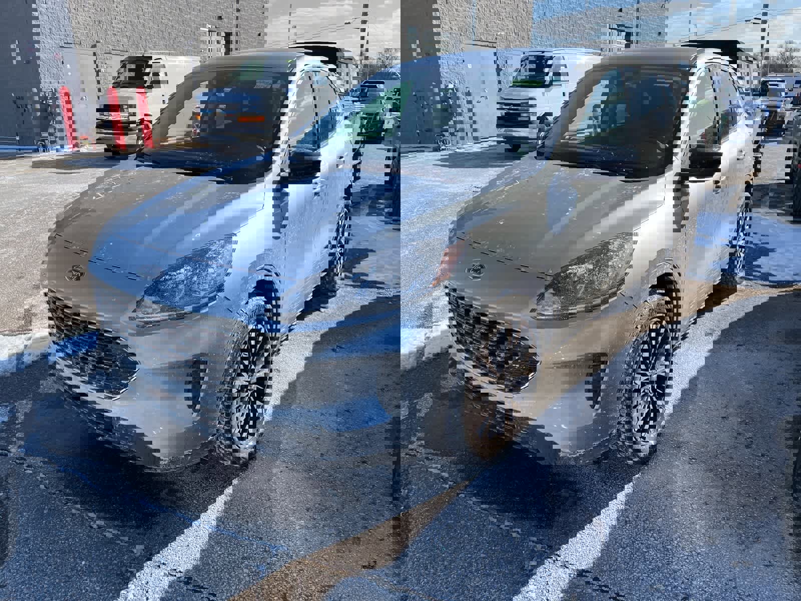 Certified 2022 Ford Escape SE w/ SE Sport Appearance Package image 2