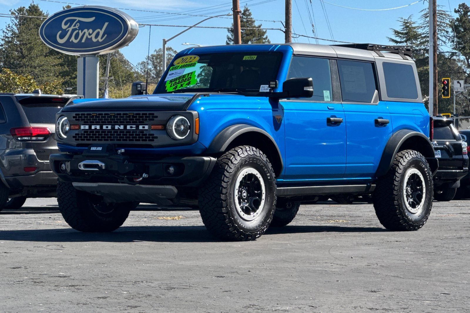 Certified 2022 Ford Bronco Badlands AWD/4WD image 32