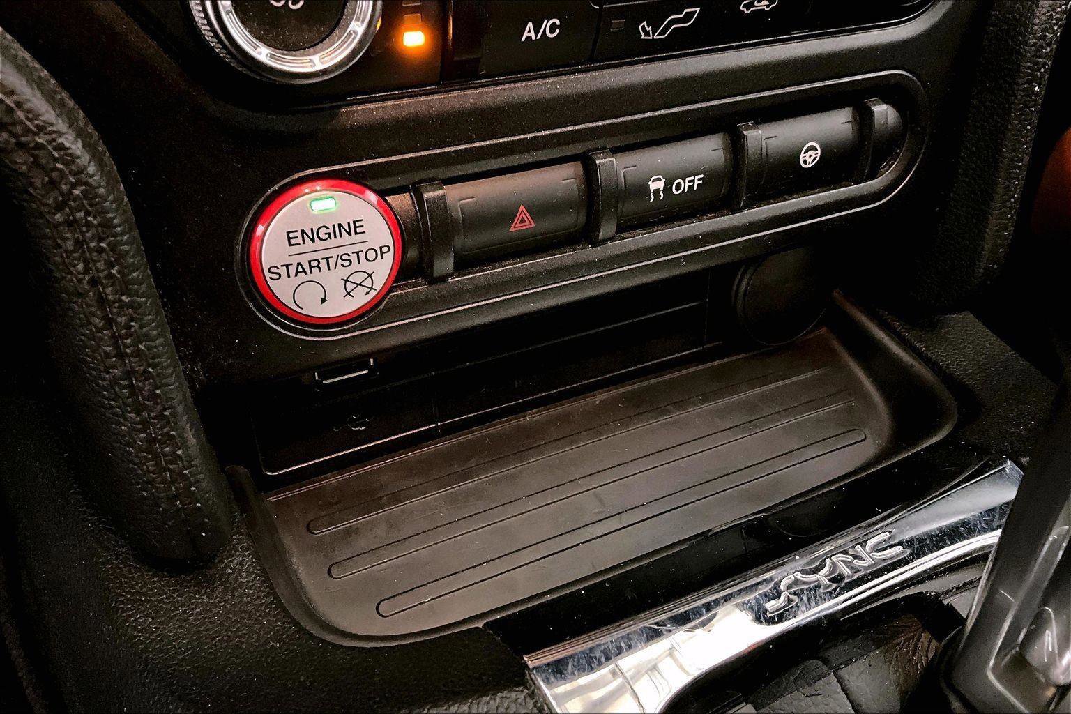 Certified 2017 Ford Mustang Convertible w/ Equipment Group 051A image 31