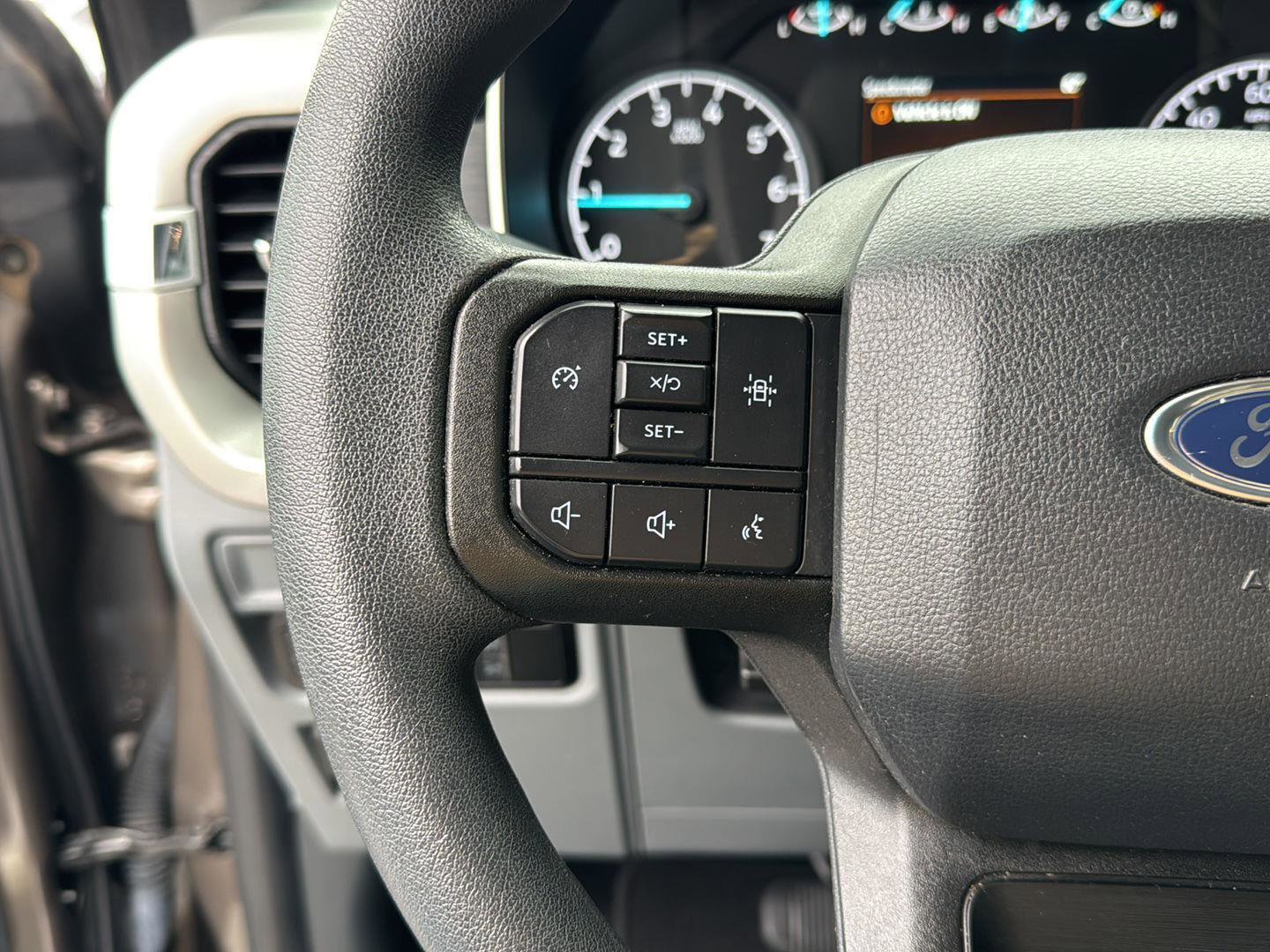 Certified 2023 Ford F150 XLT RWD image 17